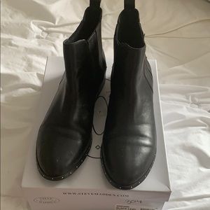 Steve Madden Orchid Booties